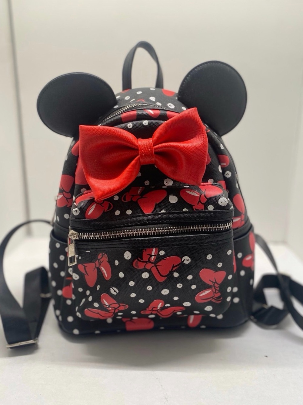 Disney official Minnie Mouse Mini Backpack 10”x 10” New without tags - Picture 2 of 6